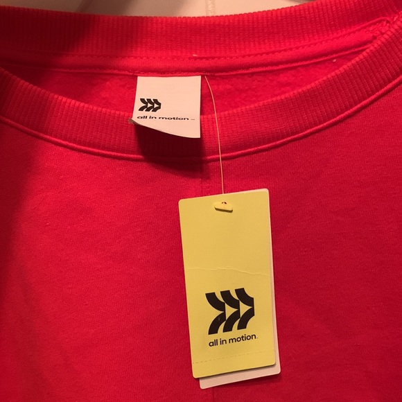 NWT Cropped Red Crewneck Sweatshirt XXL - Picture 3 of 5